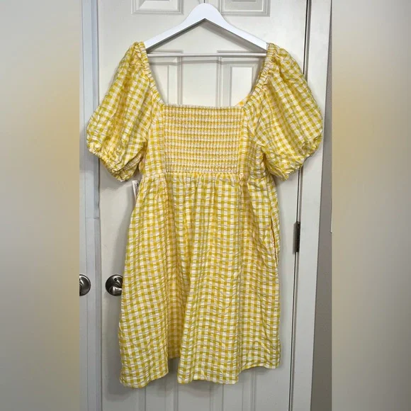 Old Navy Gingham Mini Dress NWT - Picture 2 of 3